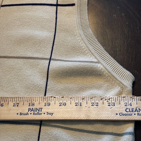 T. Harris London Beige Plaid V-Neck Sweater Vest XL100% Cotton Preppy Academia - Picture 5 of 10